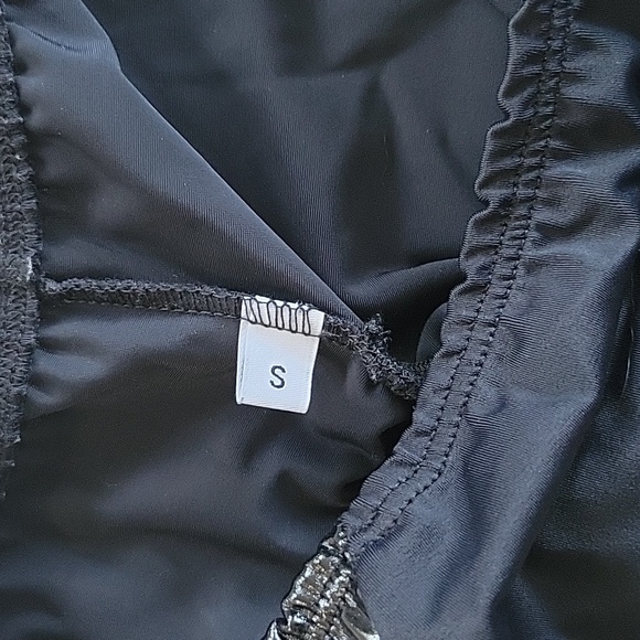 Rave with migente black hight waisted short - Picture 3 of 4